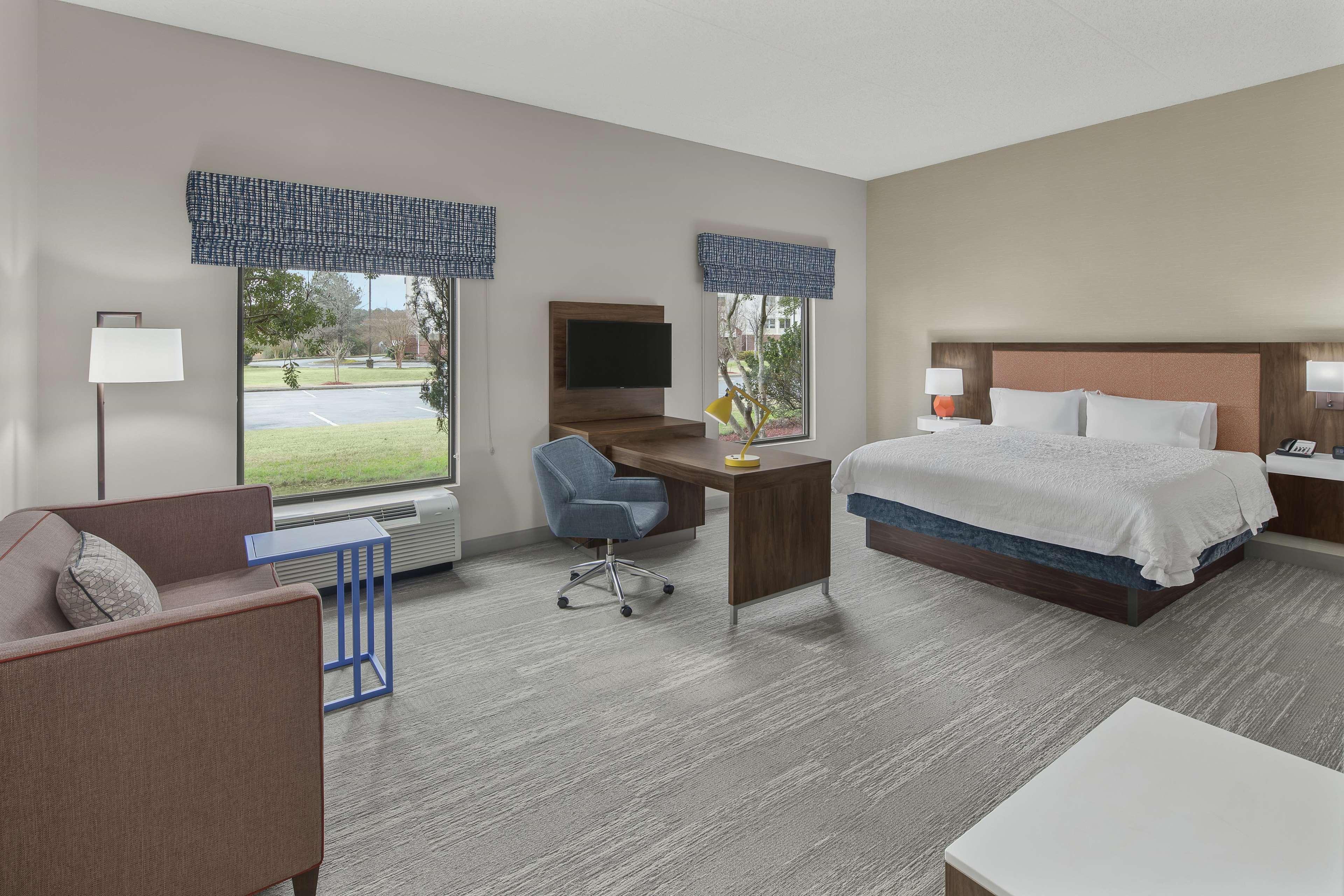 Hampton Inn & Suites Macon I-75 North Exterior photo