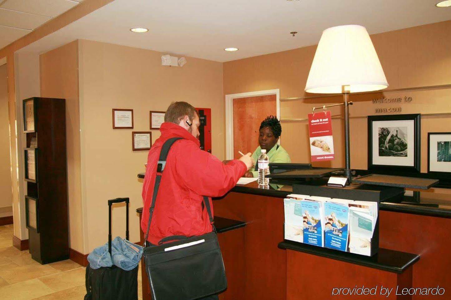 Hampton Inn & Suites Macon I-75 North Exterior photo